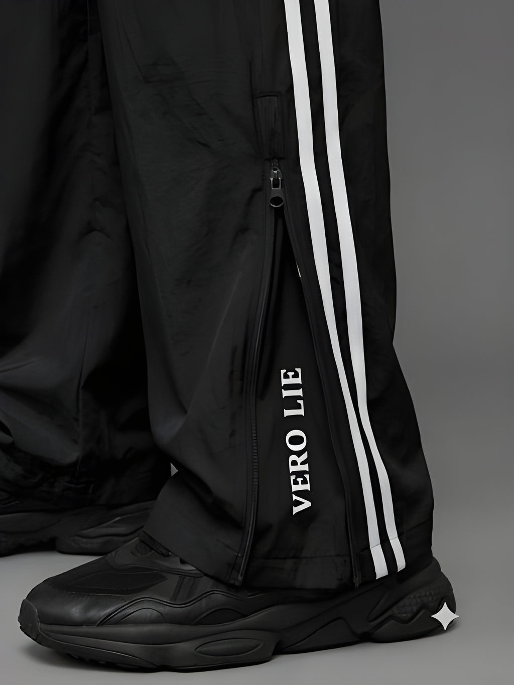 BAGGY PANT WITH BOOTCUT